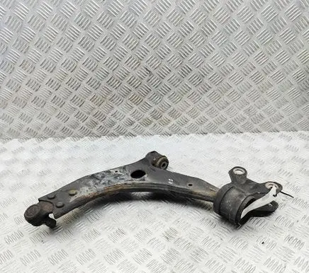 Volvo V40 Cross country Front lower control arm/wishbone 31340231