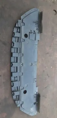 Renault Captur II Front bumper skid plate/under tray 622352140R
