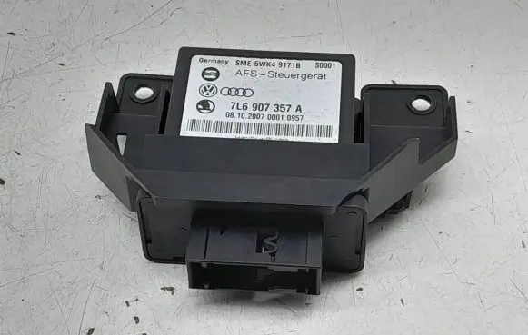 Volkswagen Phaeton Light module LCM 7L6907357A