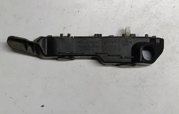 KIA Ceed Front bumper mounting bracket 86515-A2000