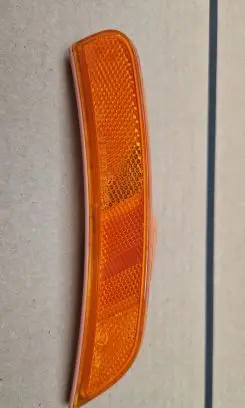 Chrysler Pacifica Front reflector 68229423AA