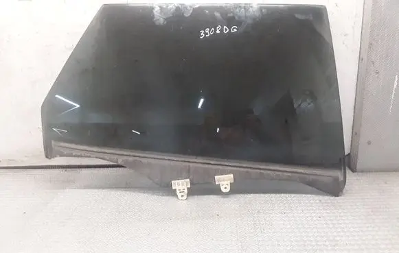 Nissan Murano Z50 Rear door window glass