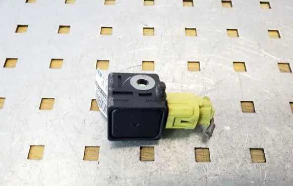 Honda FR-V Airbag deployment crash/impact sensor 77970SFEB110M2