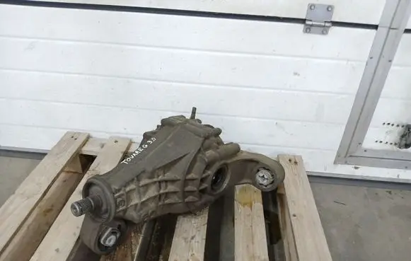Volkswagen Touareg II Rear differential 0BP525015H