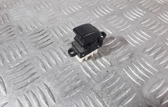 Mazda 6 Electric window control switch 3583144