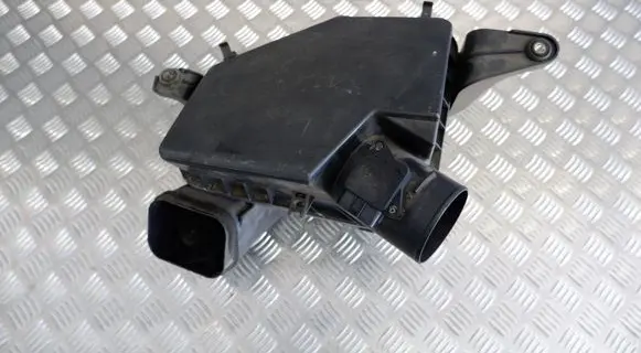 Lexus GS 300 350 430 450H Air filter box 1770031551