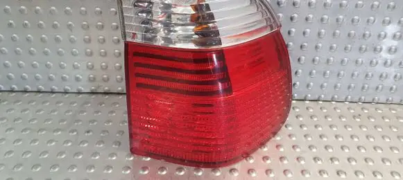 BMW 5 E39 Rear/tail lights 6902532