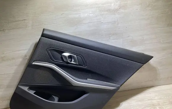 BMW 3 G20 G21 Rear door card panel trim 58103901 07062019 0003855327