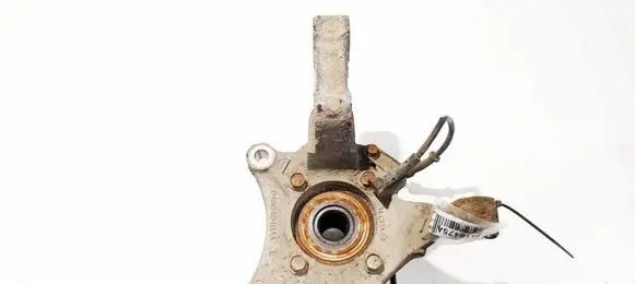 Dodge Grand Caravan Front wheel hub 04694948aa