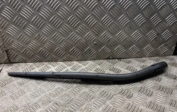 Opel Zafira A Rear wiper blade arm