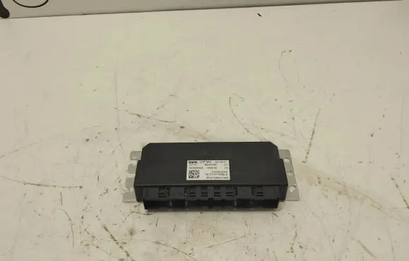BMW 3 G20 G21 Suspension control unit/module 8845508