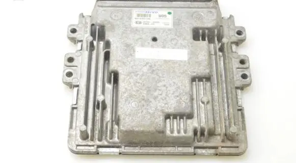 KIA Ceed Engine control unit/module 391002U205