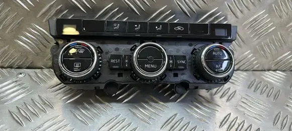 Skoda Superb B8 (3V) Climate control unit 3V0907044CR