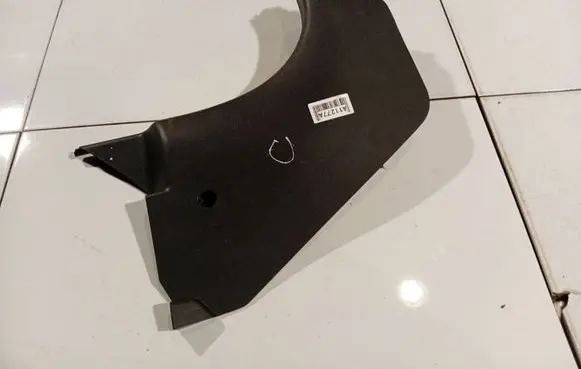 Opel Meriva A (D) pillar trim (bottom) 13115736