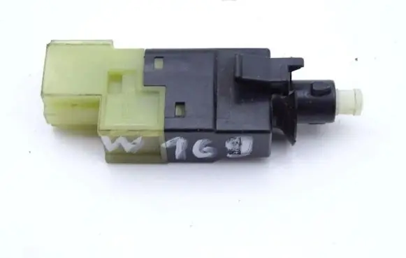 Mercedes-Benz A W169 Brake pedal sensor switch A0015454409