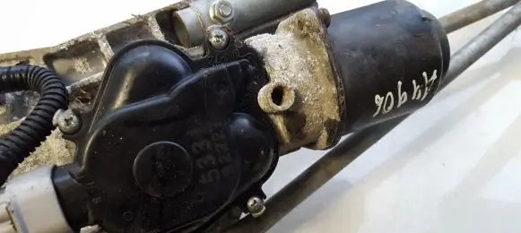 Nissan X-Trail T30 Wiper motor 533132227