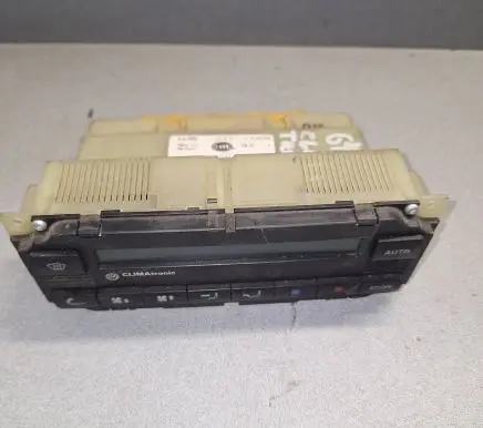 Volkswagen Golf IV Climate control unit 3B1907044B 5HB00761710