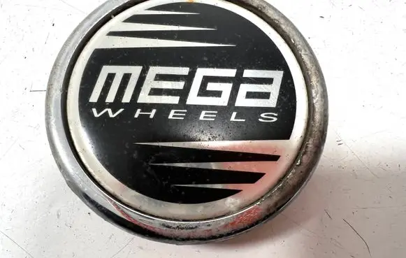 Honda FR-V Non-original wheel cap C191