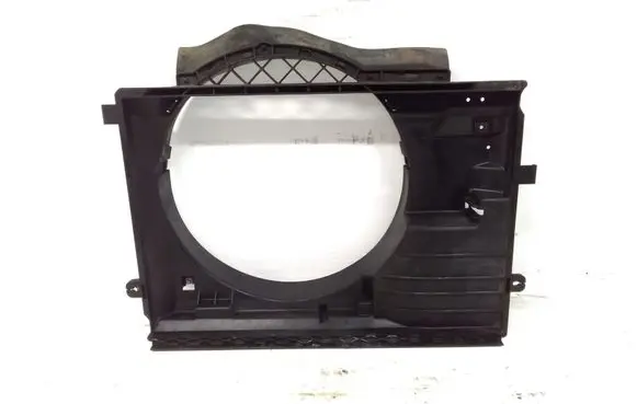 Nissan Navara D23 Radiator cooling fan shroud 214764KJ0C