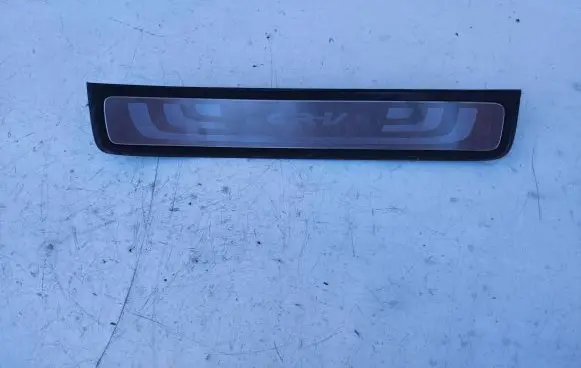 Honda CR-V Rear sill trim cover 8421210AA010