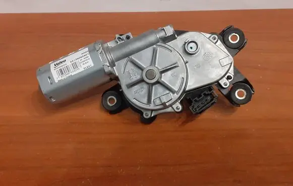 Mercedes-Benz GLC X253 C253 Rear window wiper motor 7743 A2139065901