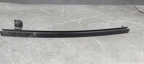 Renault Megane II Door glass rail 