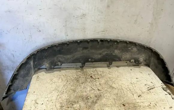 Volkswagen Golf V Front bumper lip 1K0805903