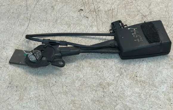 Audi Q7 4L Front seatbelt buckle 4L0857755E