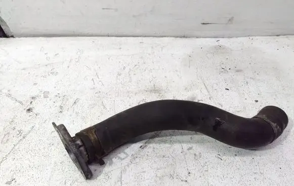 Nissan X-Trail T30 Engine coolant pipe/hose