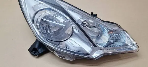 Citroen C3 Headlight/headlamp 1606931480