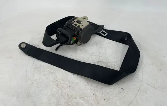 Mercedes-Benz Vito Viano W639 Front seatbelt 63986039859A86