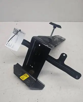 Jaguar XF X260 Spare wheel mounting bracket GX7347066AH