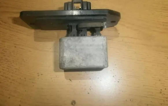 Honda Prelude Heater blower motor/fan resistor