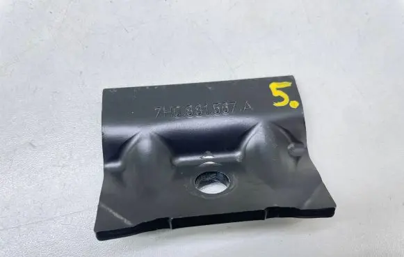 Volkswagen Transporter - Caravelle T6 Battery bracket 7H0881567A
