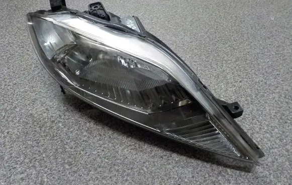 Honda FR-V Headlight/headlamp