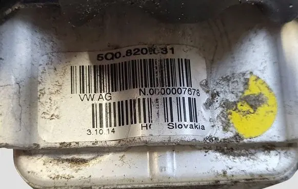Audi A3 S3 8V Air conditioning (A/C) air dryer 5Q0820031