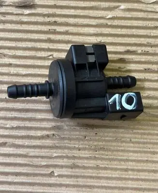 Skoda Octavia Mk2 (1Z) Vacuum valve 0280142431 06E906517A