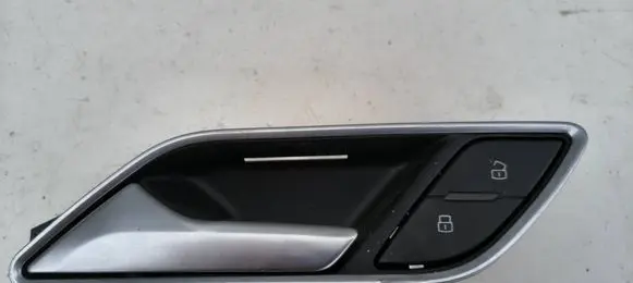 Audi A3 S3 8P Front door interior handle 8V3837019C