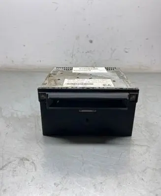 Nissan Pathfinder R51 Radio/CD/DVD/GPS head unit 28185EB600