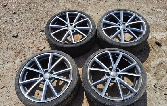 Audi A3 S3 8V R19 alloy rim 8V0601025FE