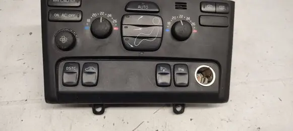 Volvo XC90 Climate control unit 8682734 03W12E
