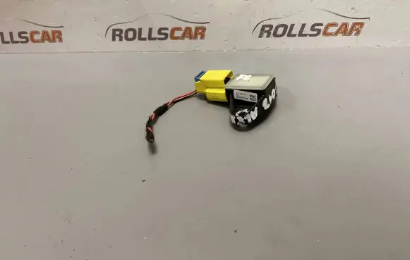 Skoda Superb B6 (3T) Airbag deployment crash/impact sensor 229787102 37130203
