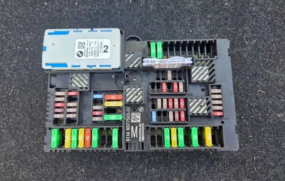 BMW 7 G11 G12 Fuse module 9377503 P00127005AN 16B074AA0415