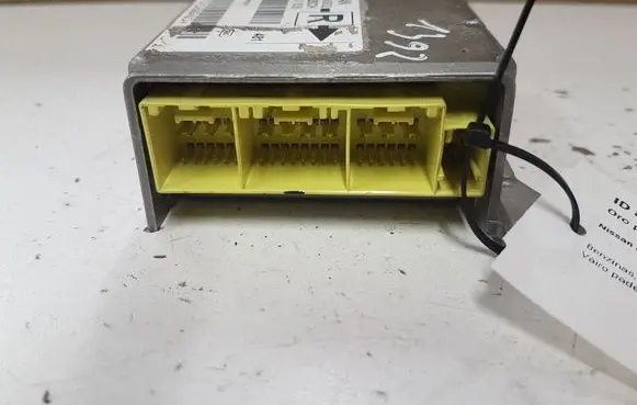 Nissan Almera N16 Airbag control unit/module 98820BN902 028001638 KBHQ068768