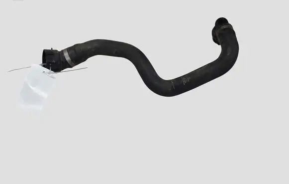Volvo V40 Engine coolant pipe/hose