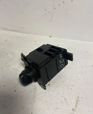 Mercedes-Benz A W168 Light switch 1685450104 501733 00C02Q11