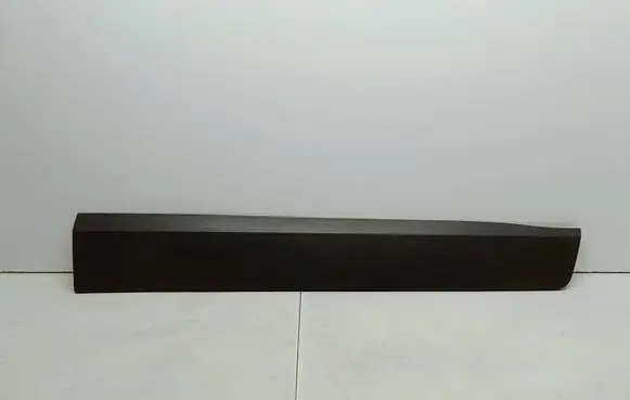 Opel Crossland X Front door trim (molding) 13482097 LD193