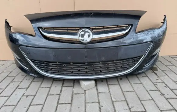 Opel Astra J Front bumper 13368660