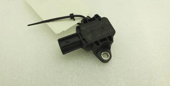 Volkswagen Eos Airbag deployment crash/impact sensor 1Q0955557