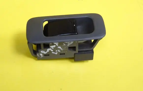 Suzuki Grand Vitara II Electric window control switch 3799575F0